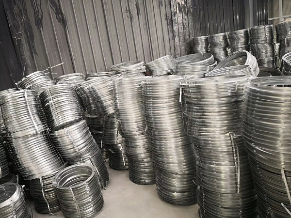 哦！袋式的成都除尘器效率低下原来是受这些因素影响！